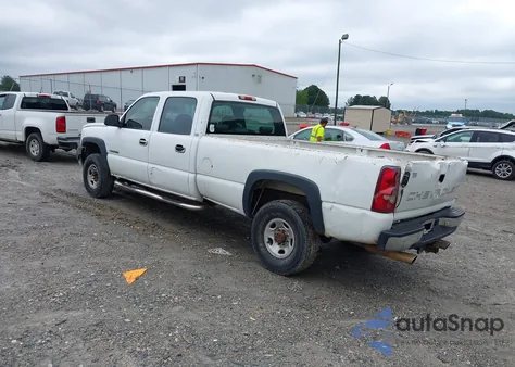 2003 Chevrolet Silverado 2500Hd from USA, damaged, VIN 1GCHC23U13F204781